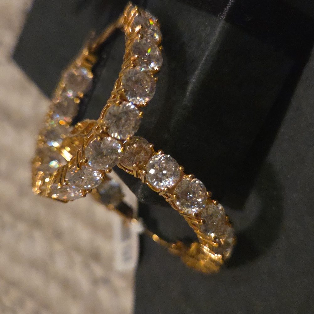 White Moissanite hoop earrings in 18k gold over sterling silver. NEW. - Picture 5 of 8